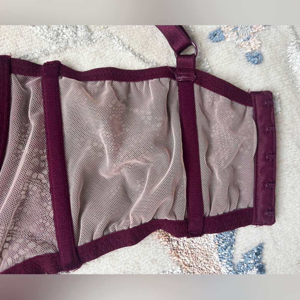 Victoria Secret Women's Whimsygoth Alluring Lace Sheer Bralette Burgundy 36C - Picture 9 of 14